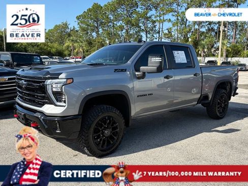 Used 2026 Chevrolet Silverado 2500 LT w/ Trail Boss Package AWD/4WD image 1