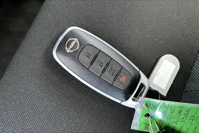 Certified 2025 Nissan Versa SV FWD image 15