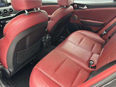 Used 2020 Kia Stinger GT-Line w/ Sun & Sound Package AWD/4WD image 9