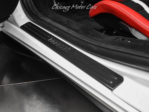Used 2023 Ferrari F8 Tributo RWD image 29