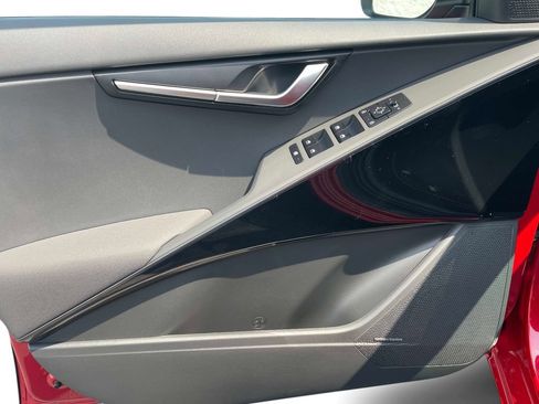 New 2026 Kia Niro EX w/ EX Premium Package FWD image 13