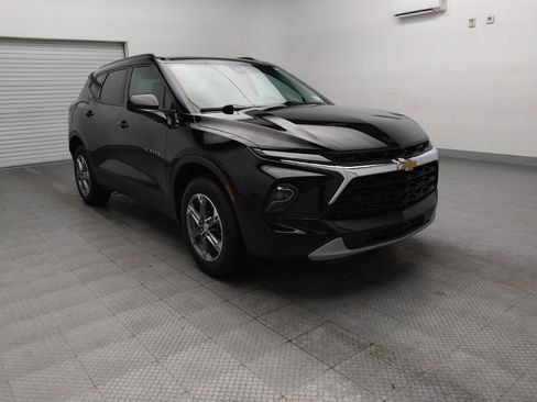 Used 2024 Chevrolet Blazer LT w/ Convenience Package FWD image 13
