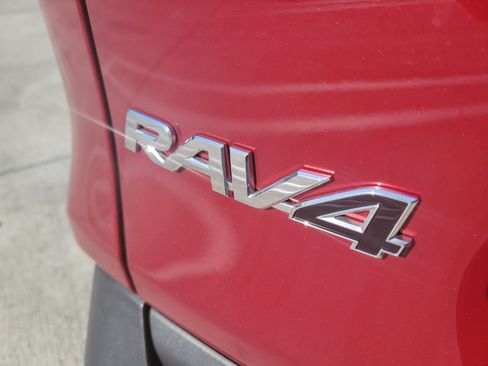 Certified 2024 Toyota RAV4 LE FWD image 10
