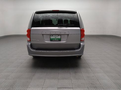 Used 2016 Dodge Grand Caravan American Value Package image 7