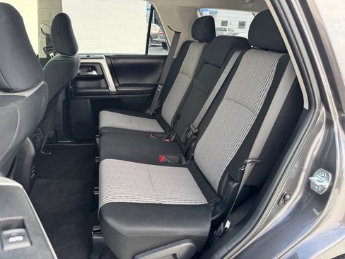 Used 2015 Toyota 4Runner SR5 RWD image 19