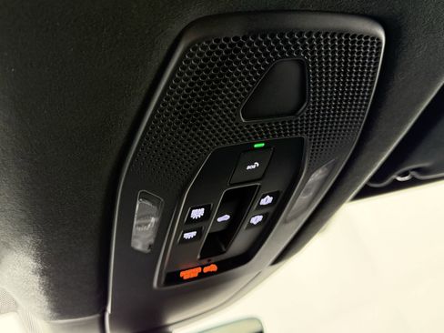 New 2025 Porsche Macan Turbo Electric image 30