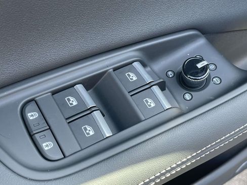 Certified 2026 Audi Q8 Premium Plus AWD/4WD image 17
