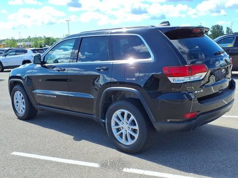 Used 2022 Jeep Grand Cherokee Laredo E AWD/4WD image 4