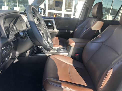 Used 2022 Toyota 4Runner Limited image 11
