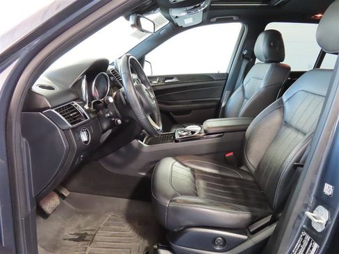 Used 2016 Mercedes-Benz GLE 350 4MATIC w/ Premium Package image 17