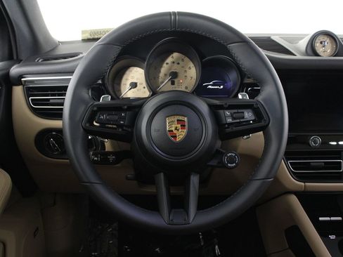 Certified 2026 Porsche Macan S AWD/4WD image 12