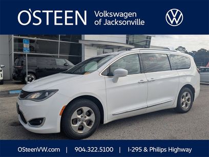 Used 2017 Chrysler Pacifica Touring-L Plus