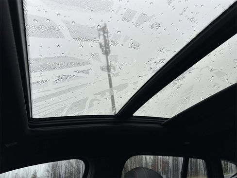 Used 2019 BMW X4 M40i w/ Executive Package image 19