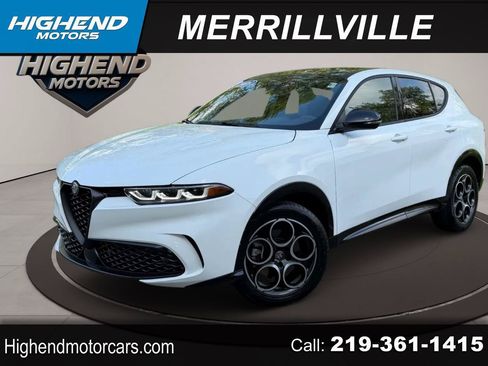 Used 2025 Alfa Romeo Tonale AWD/4WD image 1