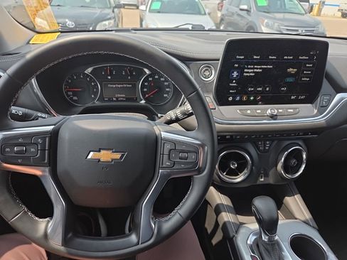 Used 2023 Chevrolet Blazer LT FWD image 22