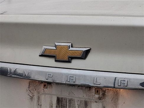 Used 2014 Chevrolet Impala LT w/ Convenience Package image 29