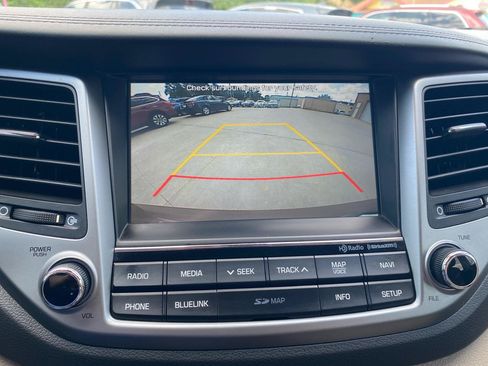 Used 2016 Hyundai Tucson Limited w/ Option Group 03 AWD/4WD image 23