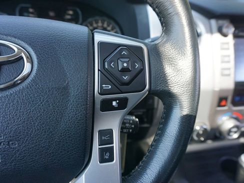 Used 2018 Toyota Tundra Platinum AWD/4WD image 8