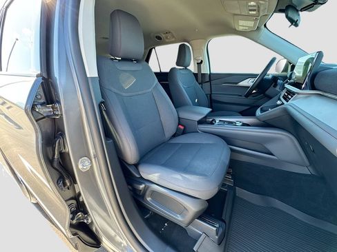 New 2026 Ford Explorer Active RWD image 32