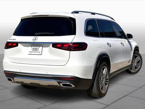 Used 2024 Mercedes-Benz GLS 450 4MATIC image 12