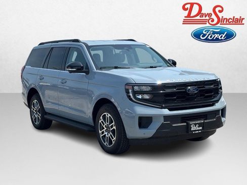 New 2026 Ford Expedition Active AWD/4WD image 4