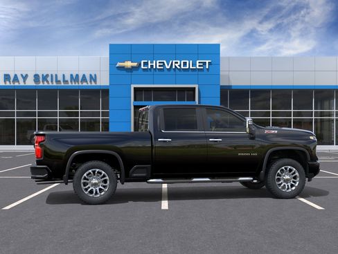 New 2026 Chevrolet Silverado 2500 LT w/ Z71 Chrome Sport Edition AWD/4WD image 5