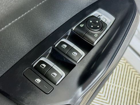 Used 2022 Kia K5 GT-Line image 18