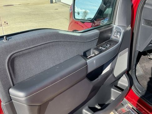 Used 2023 Ford F150 Lariat w/ Equipment Group 502A High image 8