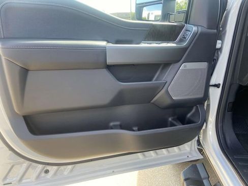 New 2026 Ford F250 Lariat w/ Black Appearance Package AWD/4WD image 12