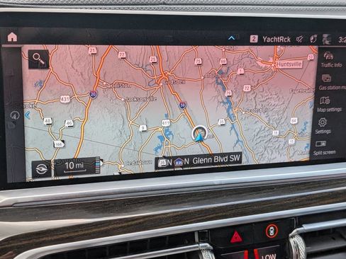 Used 2021 BMW X7 M50i AWD/4WD image 19