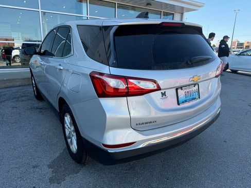 Used 2019 Chevrolet Equinox LT image 3