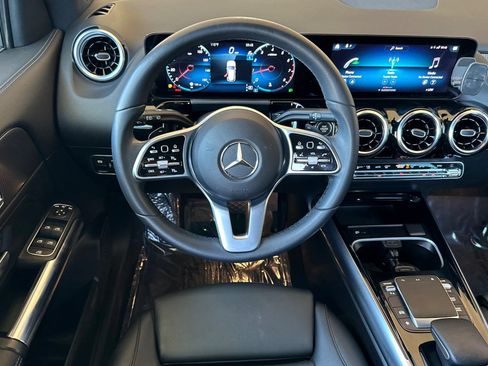 Used 2023 Mercedes-Benz GLA 250 image 16