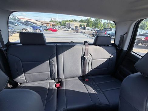 Used 2018 GMC Sierra 2500 SLE w/ HD SLE Preferred Plus Package AWD/4WD image 36