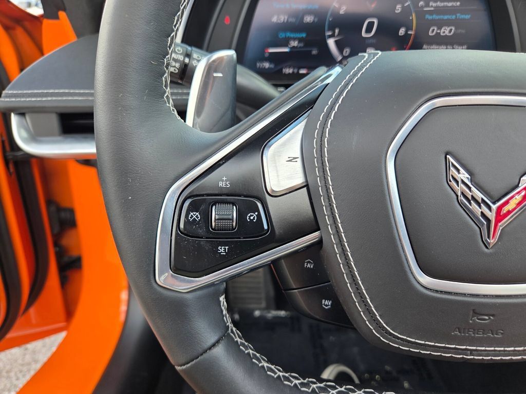 Used 2022 Chevrolet Corvette Stingray Premium Conv w/ Z51 Performance Package RWD image 29