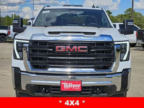 New 2026 GMC Sierra 2500 Pro image 3