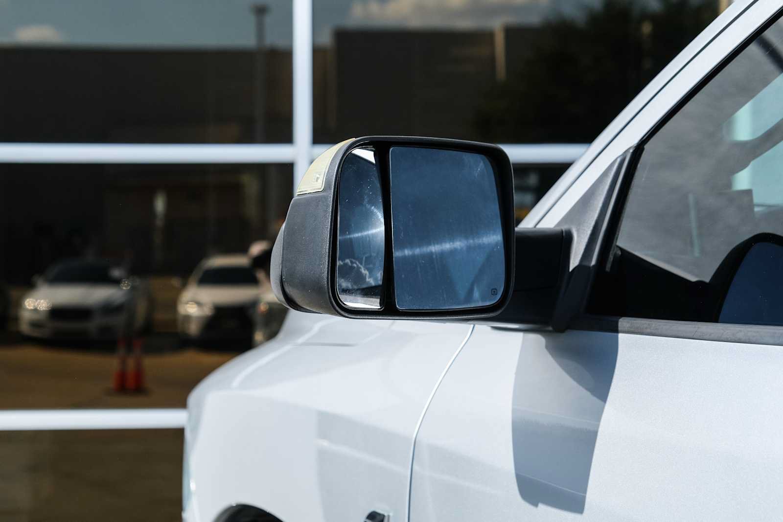Used 2014 RAM 2500 Tradesman w/ Chrome Appearance Group AWD/4WD image 17