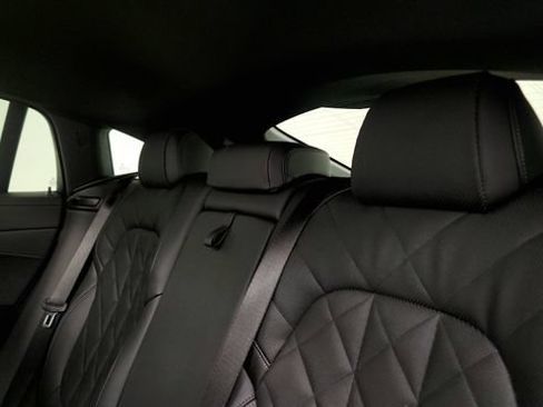 Used 2026 BMW X6 xDrive40i AWD/4WD image 45