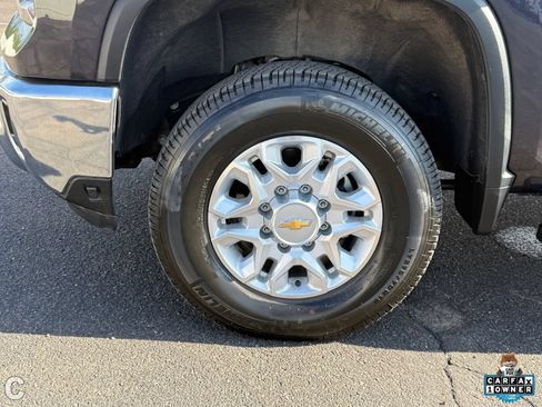 Certified 2024 Chevrolet Silverado 2500 LTZ w/ LTZ Plus Package AWD/4WD image 10