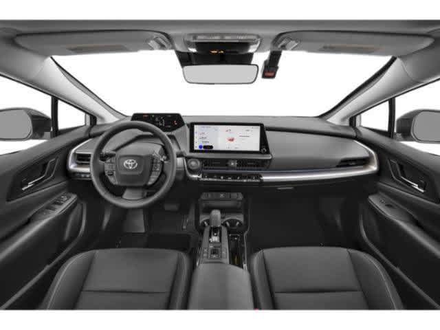 Used 2024 Toyota Prius XLE FWD image 4