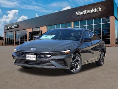 Certified 2025 Hyundai Elantra Sport