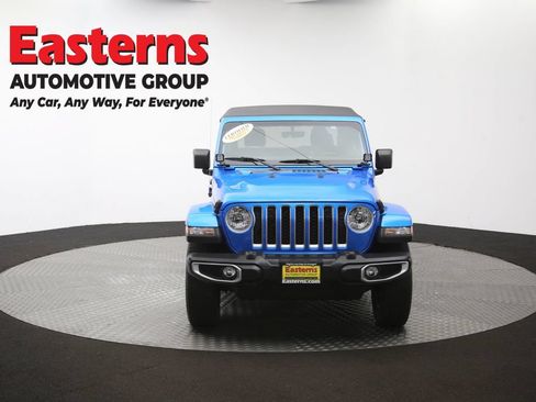 Used 2021 Jeep Gladiator Overland AWD/4WD image 62