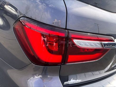 Used 2024 INFINITI QX80 Luxe image 25