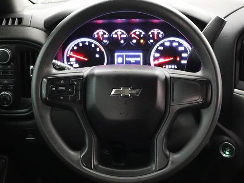 Used 2022 Chevrolet Silverado 1500 Custom Trail Boss AWD/4WD image 13