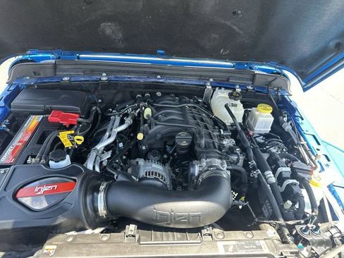 Used 2022 Jeep Gladiator Sport AWD/4WD image 19