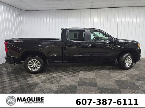 Used 2023 Chevrolet Silverado 1500 RST AWD/4WD image 2