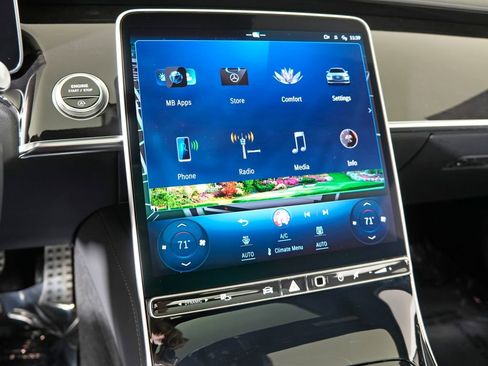 Certified 2022 Mercedes-Benz S 500 4MATIC image 24