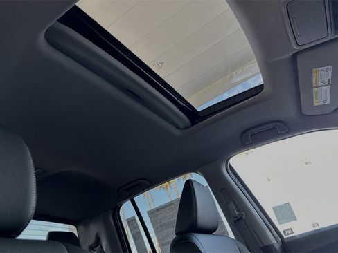 New 2025 Honda Ridgeline RTL image 18