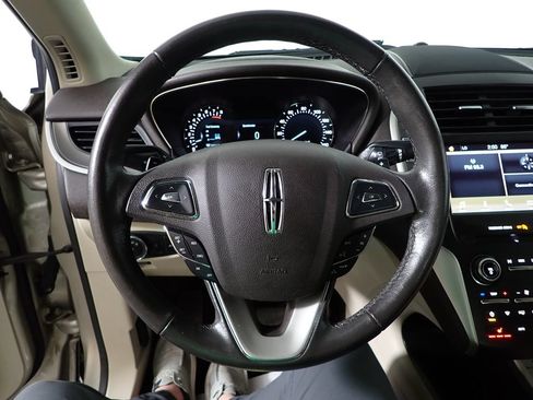 Used 2017 Lincoln MKC Premiere AWD/4WD image 26