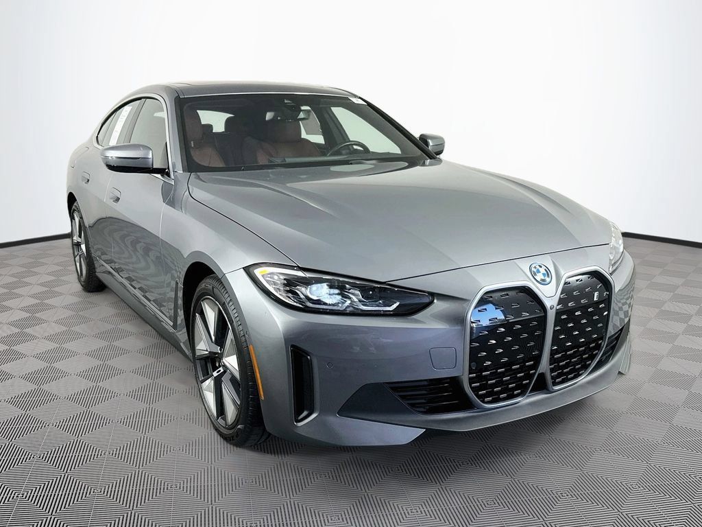 Used 2023 BMW i4 eDrive35 w/ Premium Package RWD image 2