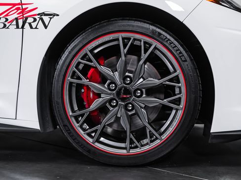 Used 2025 Chevrolet Corvette Stingray Preferred Conv w/ Z51 Performance Package RWD image 22